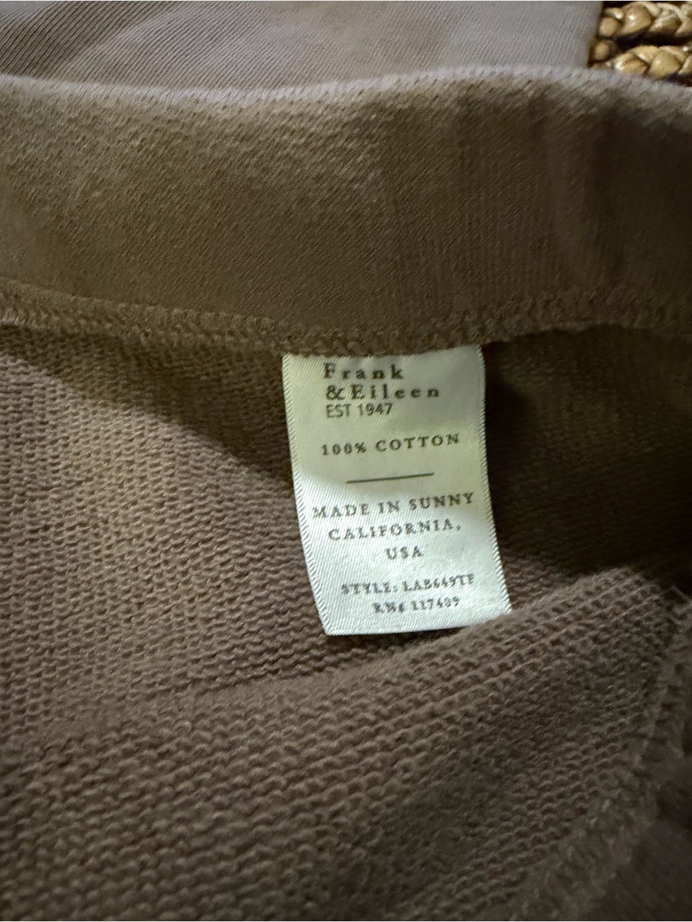 FRANK & EILEEN Catherine Cotton Sweatpants Brulee (124) - Picture 8 of 10